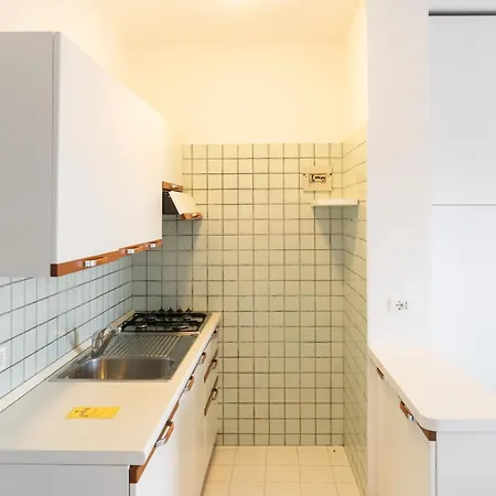 Apartment Fronte Mare Con Piscina Mv5 Lignano Sabbiadoro